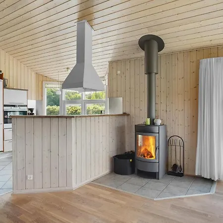 In With Sauna *