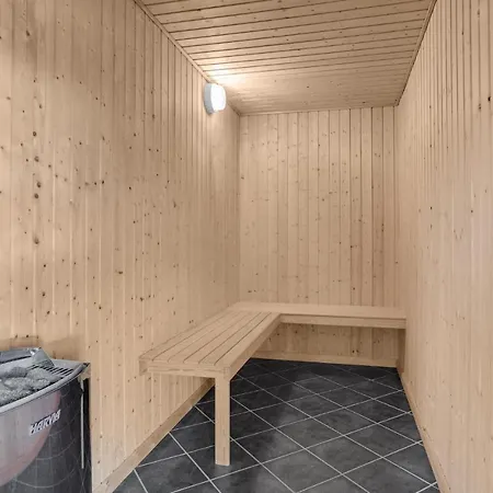 Tatil Evi In With Sauna